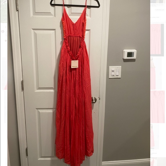 NWT WHEN IN ROME BACKLESS MAXI DRESS IN CORAL LACE - Picture 14 of 14